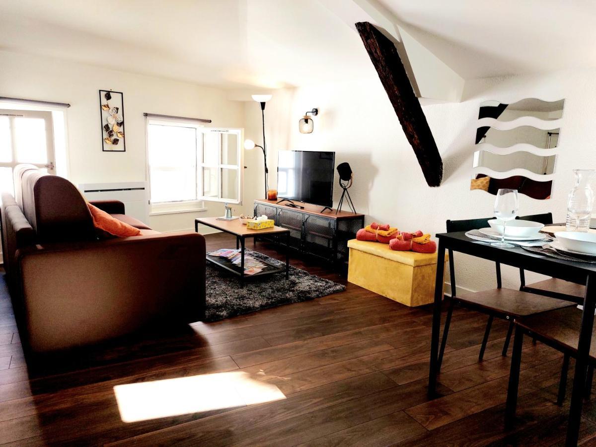 אנגולם Studio Cosy Dans Le Centre Historique Wifi מראה חיצוני תמונה